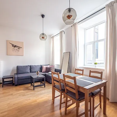 Vermanes Garden Retreat By Innorental Apartment