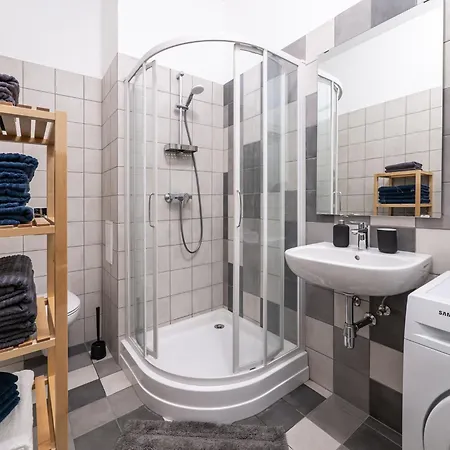 Vermanes Garden Retreat By Innorental Apartment Riga